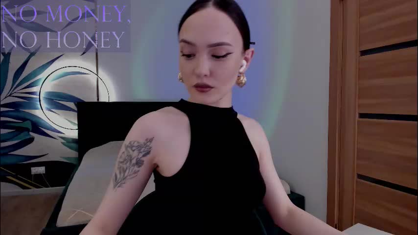 mistress_mialibra Adult Chat January 22, 2026