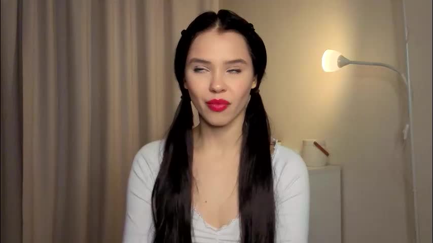 slyshypie Adult Chat January 22, 2026