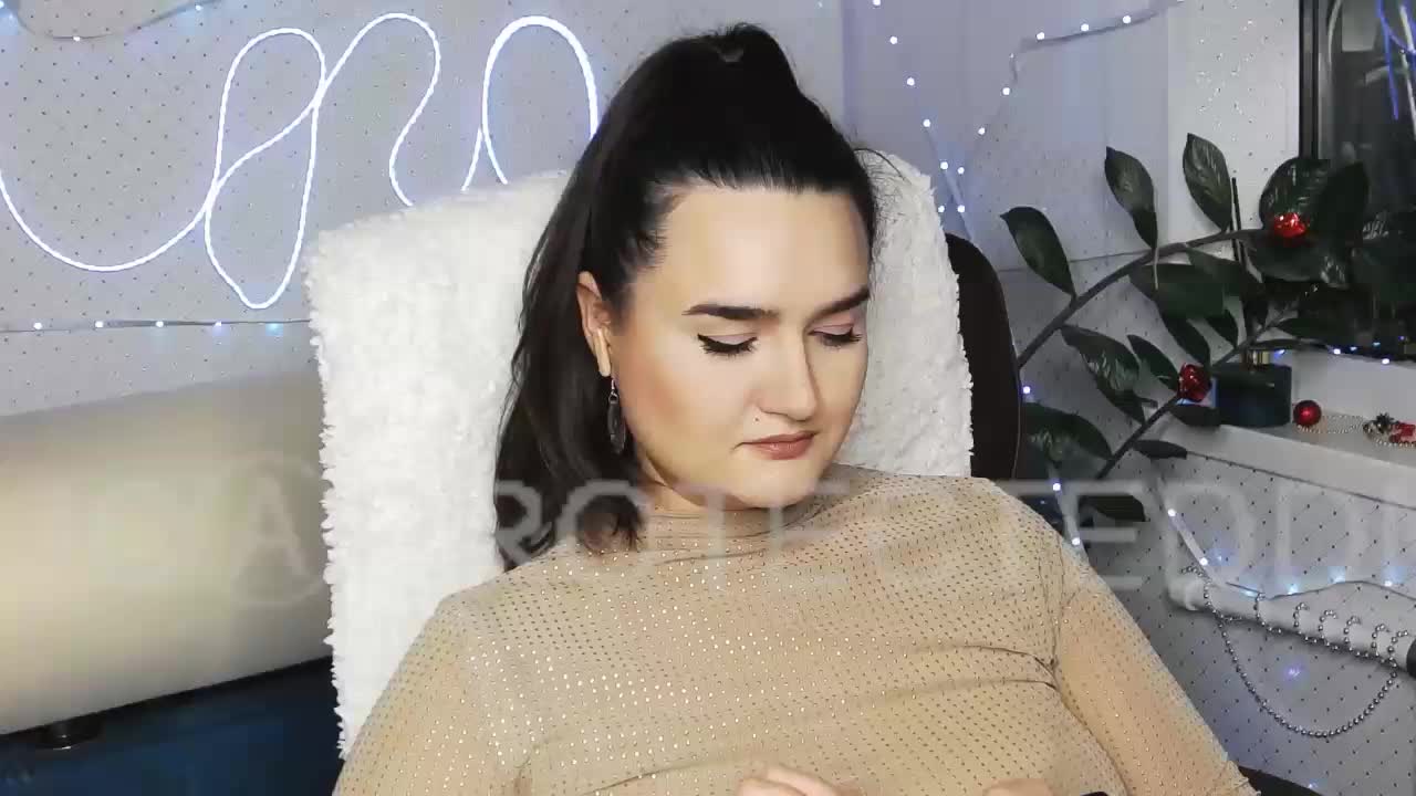 LinaCrave Adult Chat January 22, 2026