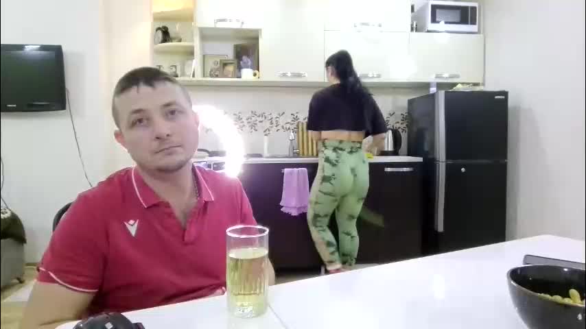 best_ass2000 Adult Chat January 22, 2026