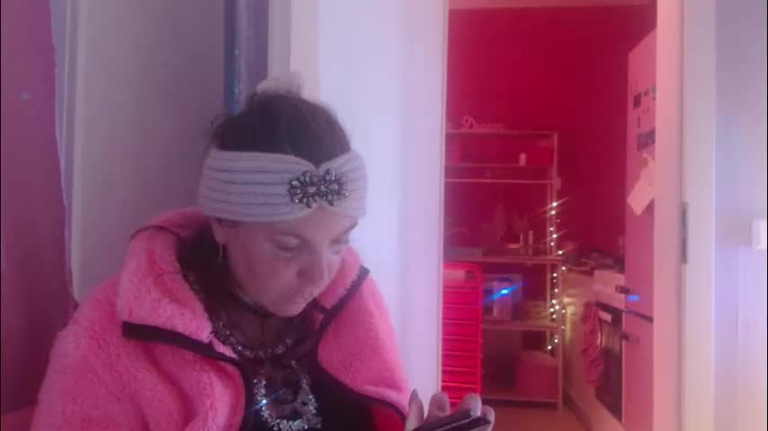 melli23 Adult Chat January 23, 2026