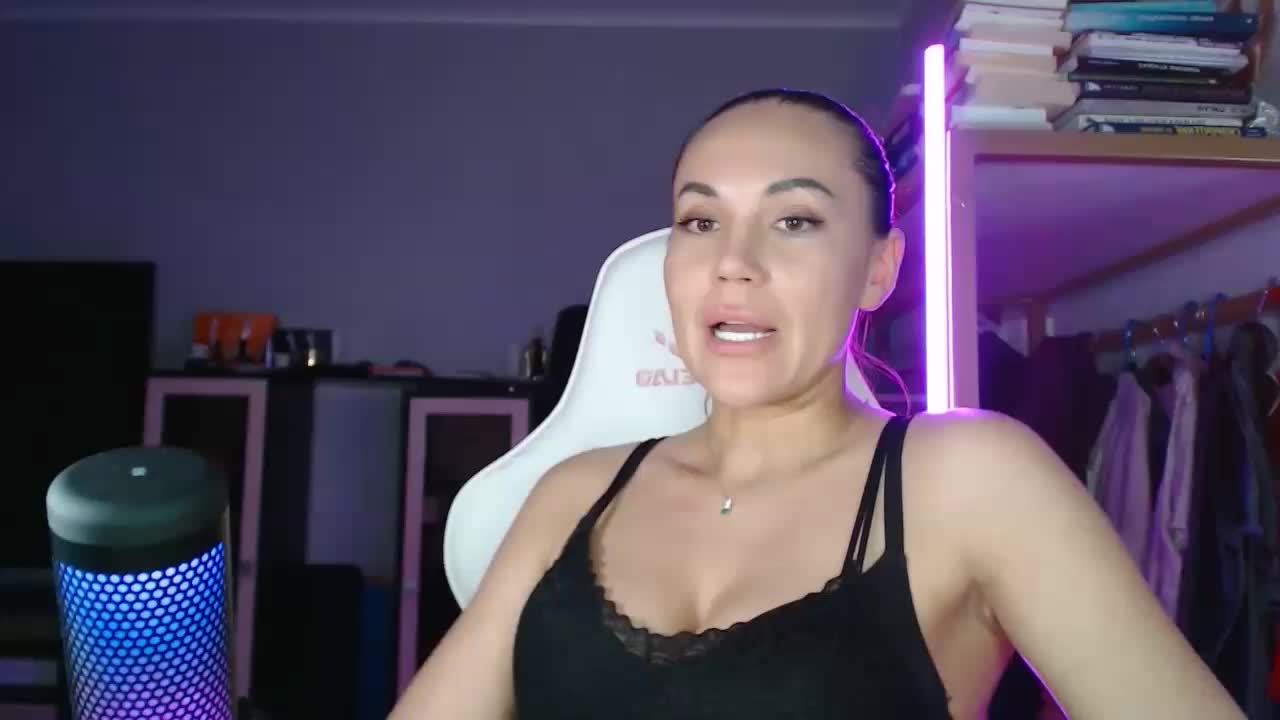 QWEENII Adult Chat January 23, 2026