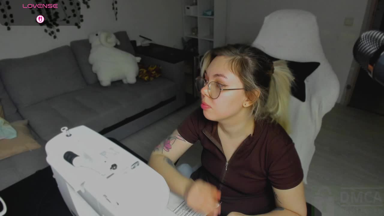 SpecterGirl Adult Chat January 23, 2026