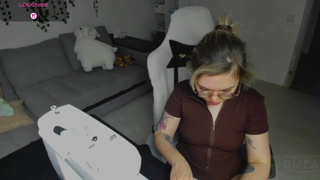 SpecterGirl Adult Chat January 23, 2026