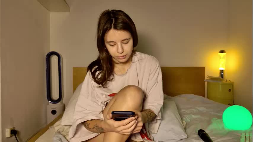 lucyrait Adult Chat January 23, 2026