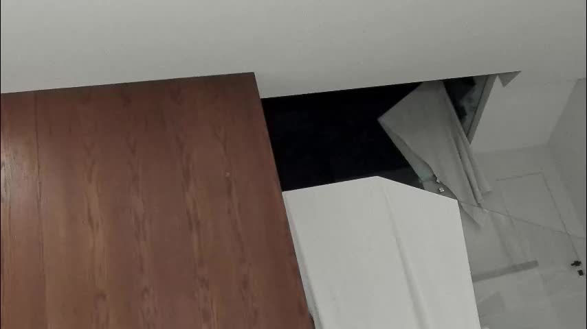 ehotlovea Adult Chat January 23, 2026