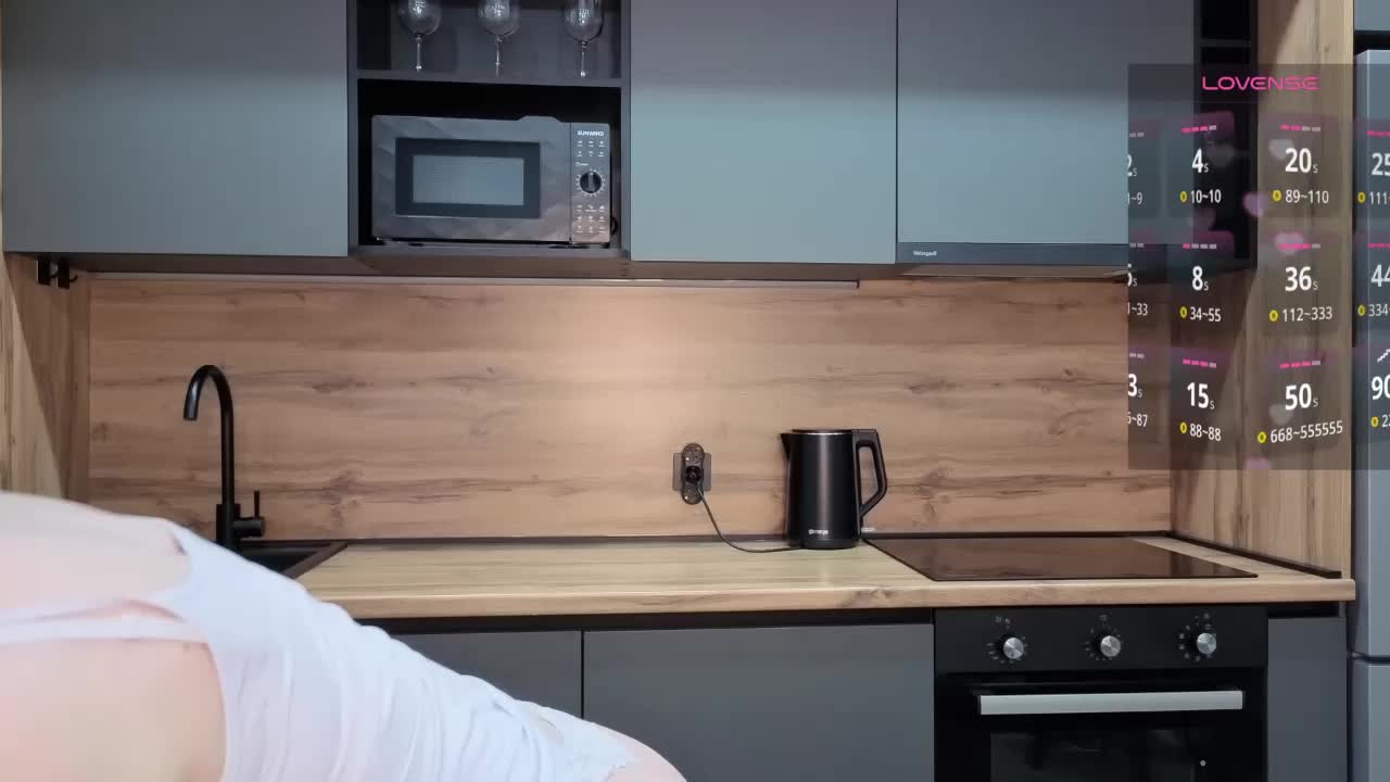 Alice-World8 Adult Chat January 23, 2026