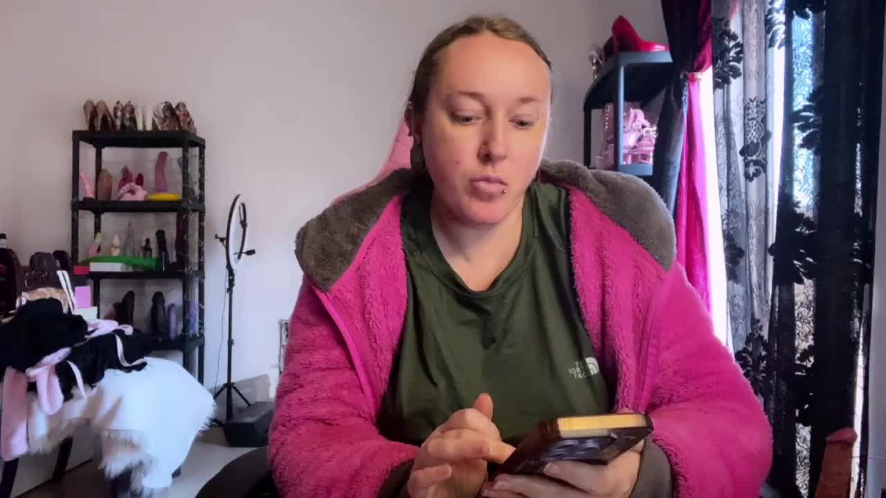 NylonQueen Adult Chat January 23, 2026