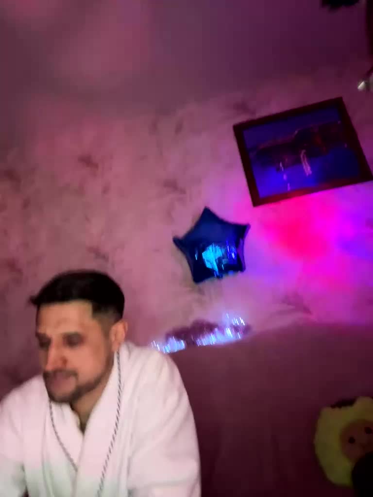 VIP17CoupleDream Adult Chat January 24, 2026