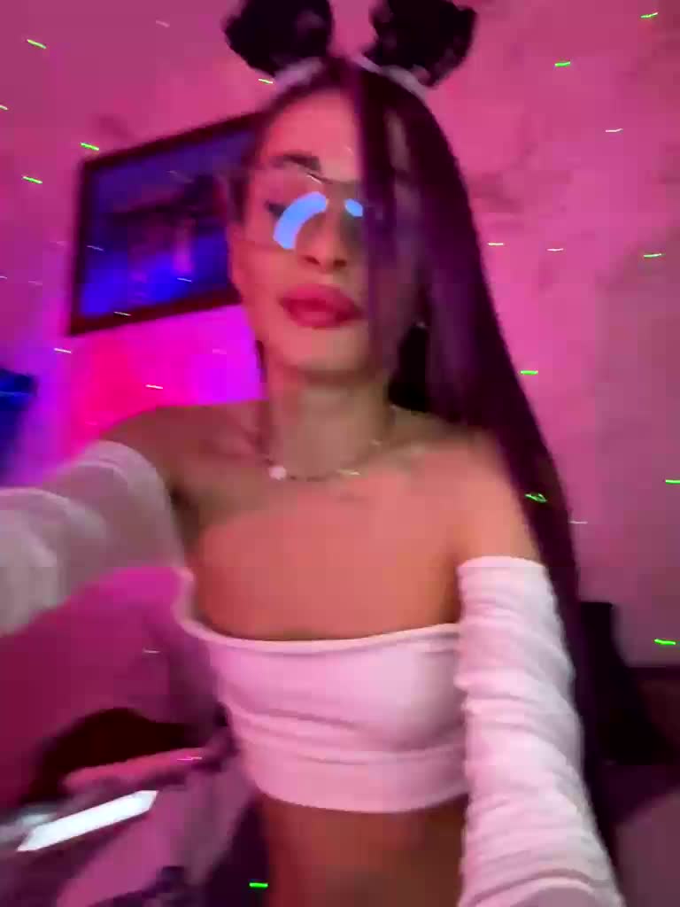 VIP17CoupleDream Adult Chat January 24, 2026