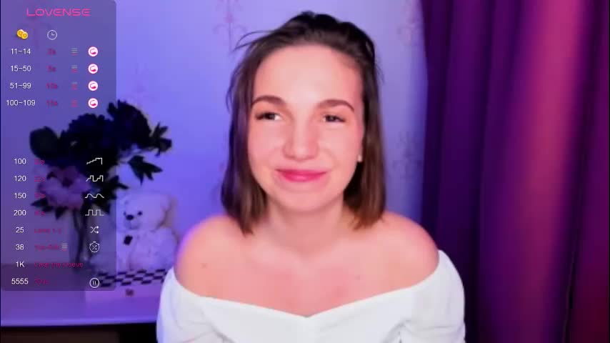 kindhazelhere_ Adult Chat January 24, 2026