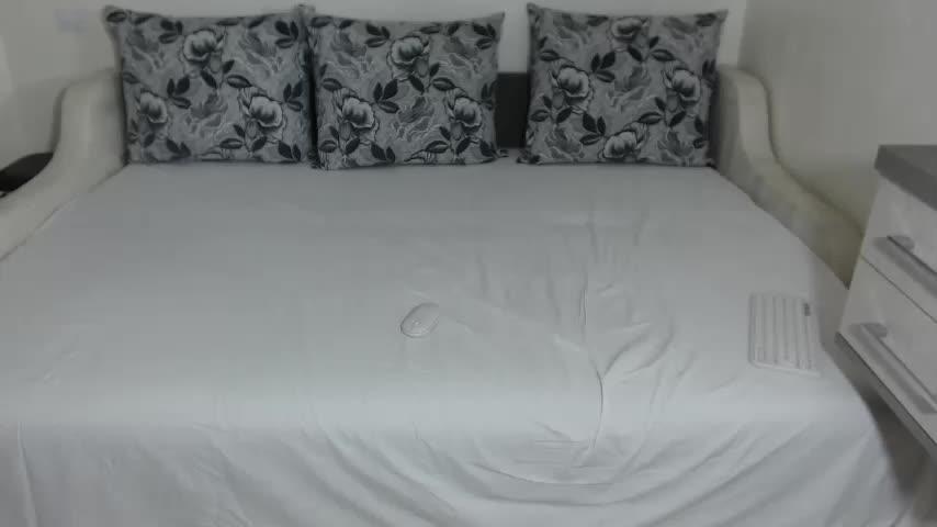 Amore_me Adult Chat January 24, 2026