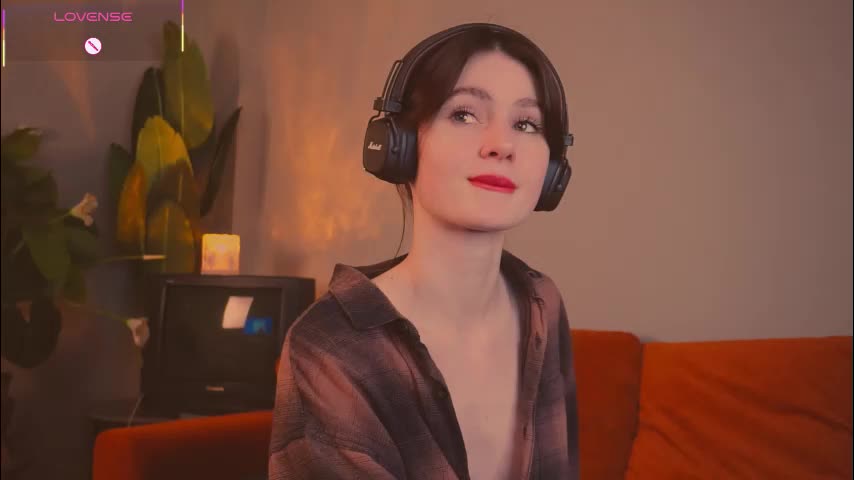 jennyfer_me Adult Chat January 24, 2026