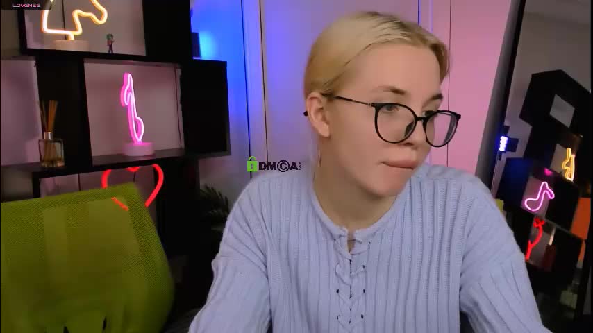 mila_glow Adult Chat January 24, 2026