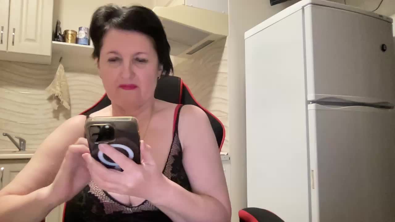 HotMilfPussy Adult Chat January 24, 2026