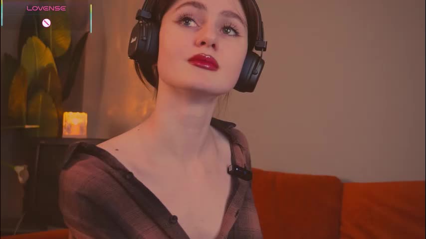 jennyfer_me Adult Chat January 24, 2026