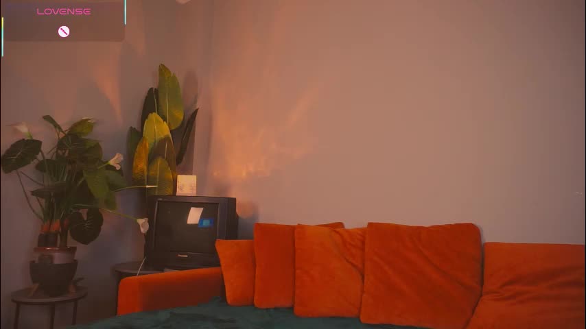 jennyfer_me Adult Chat January 24, 2026