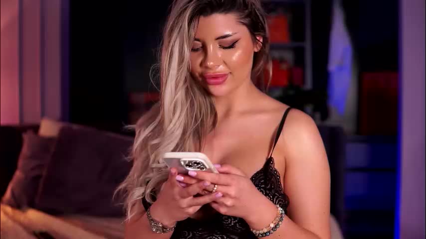 monique_celeste Adult Chat January 24, 2026