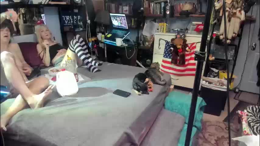 pink_black Adult Chat January 25, 2026