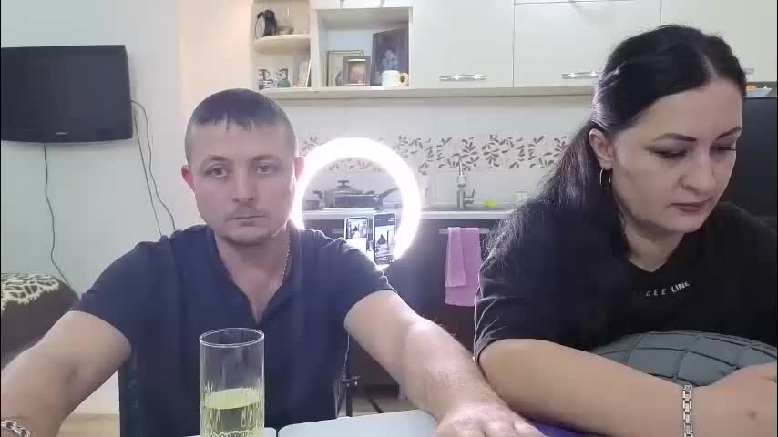 best_ass2000 Adult Chat January 25, 2026