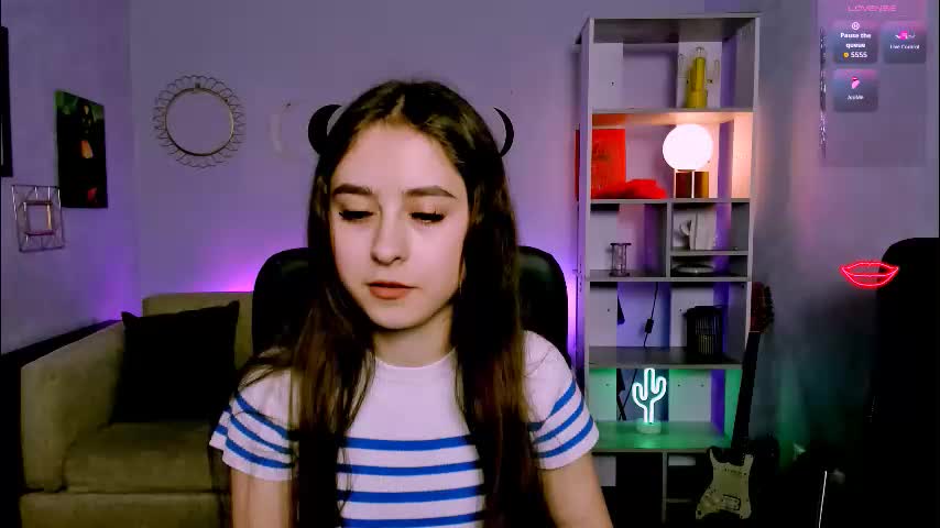 rebecca_smile_ Adult Chat January 24, 2026