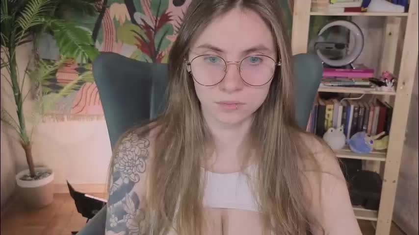 _lovelylove_ Adult Chat January 25, 2026