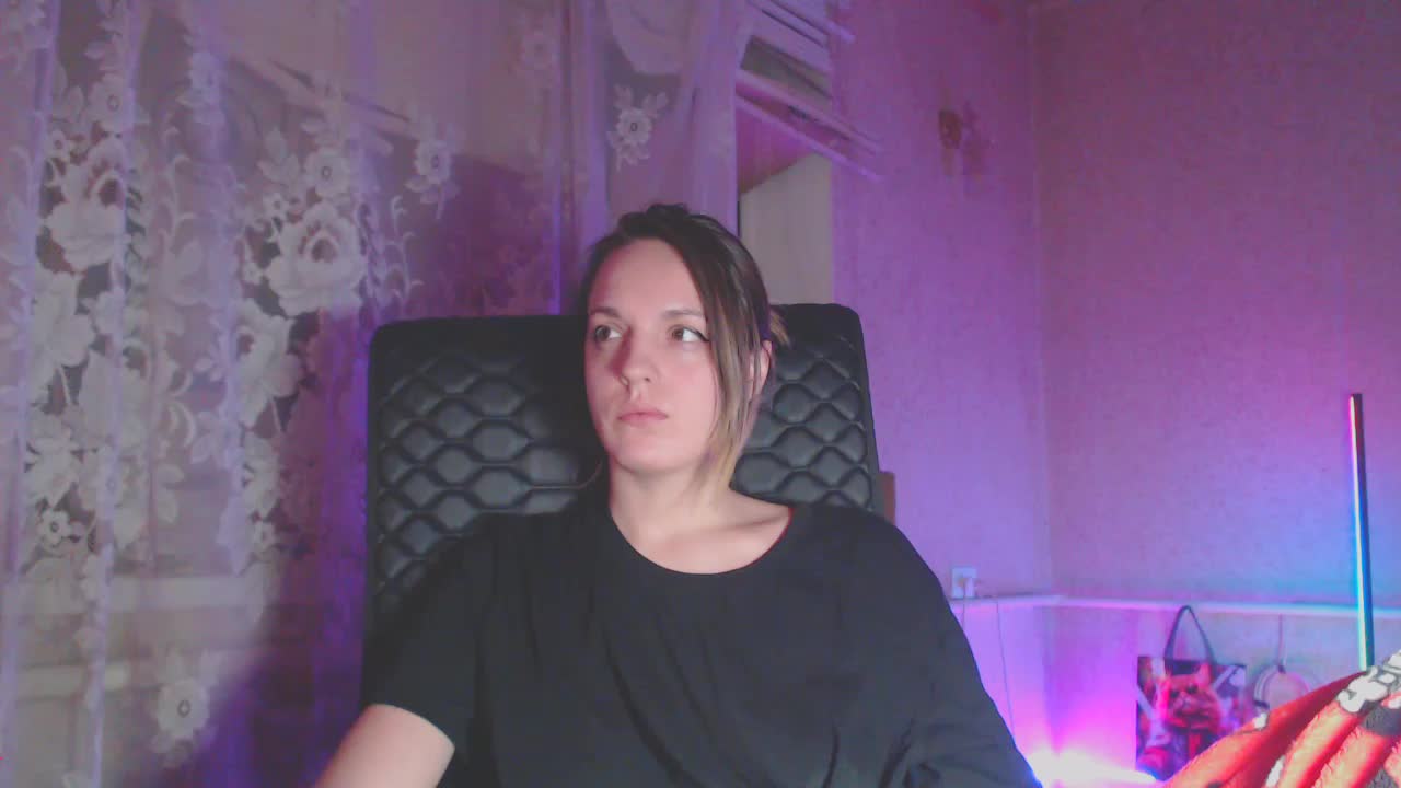 Babymuro4ka Adult Chat January 25, 2026