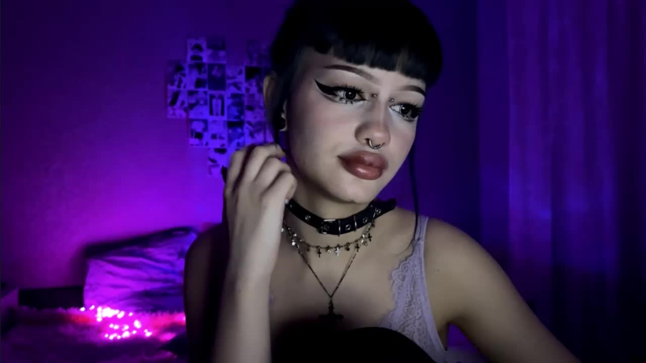 dieonisia Adult Chat January 25, 2026