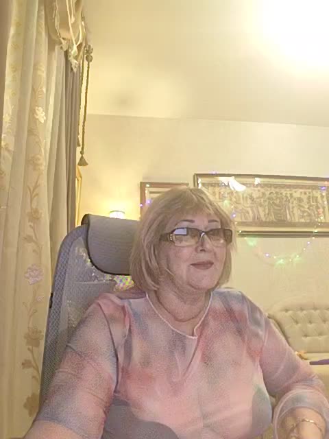 KarinkaSweet Adult Chat January 25, 2026