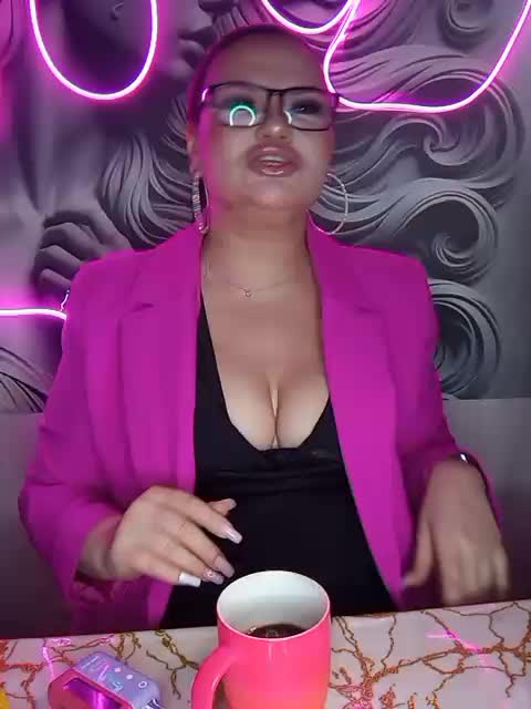 Brunetochkaaa Adult Chat January 25, 2026