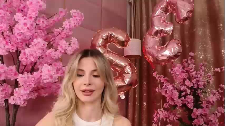 eleineblue Adult Chat January 25, 2026