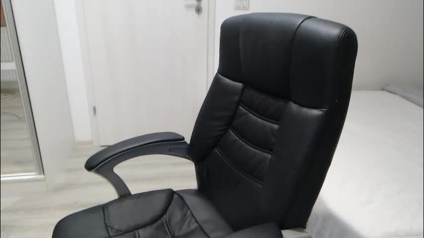 blue_eyes96 Adult Chat January 25, 2026