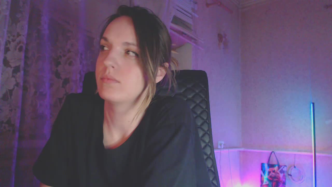 Babymuro4ka Adult Chat January 25, 2026