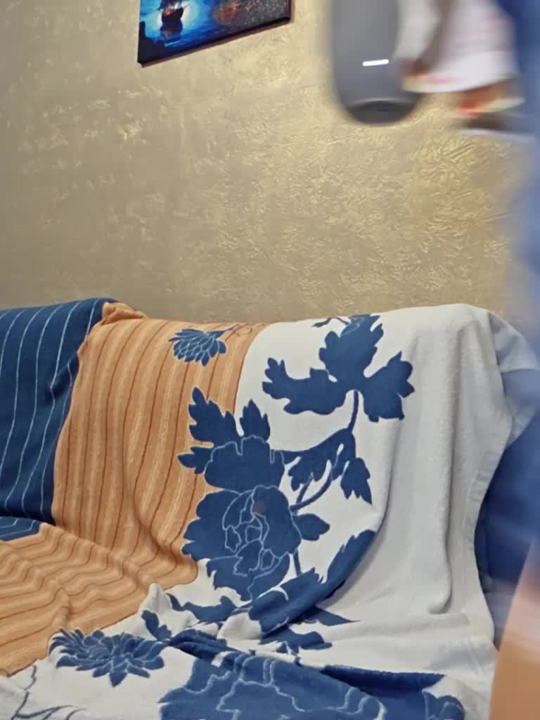 Pink-Lips Adult Chat January 25, 2026