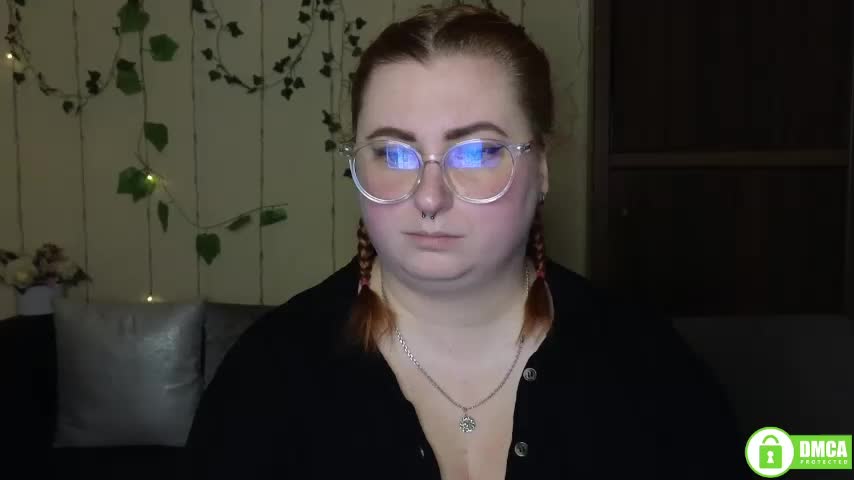 Aliciaredluv Adult Chat January 25, 2026