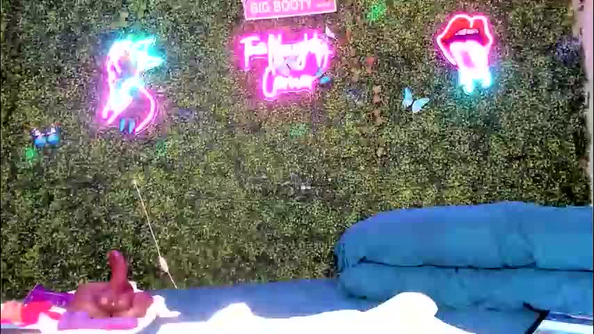 bigbuttsarena Adult Chat January 25, 2026