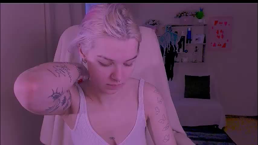 hot_blonda_ Adult Chat January 25, 2026