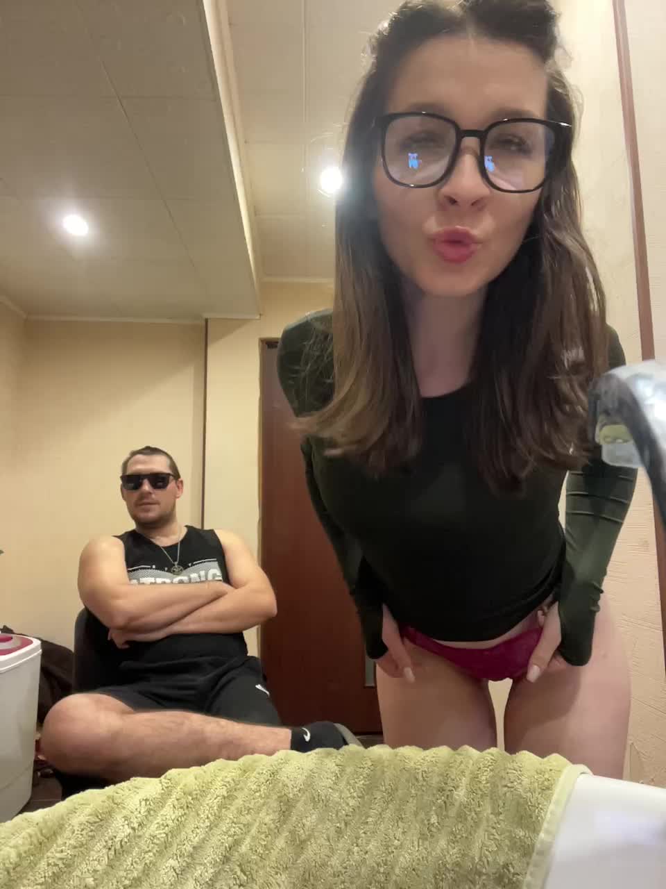 AHAHAC_HAXPEH_B_yHuTa3 Adult Chat January 25, 2026