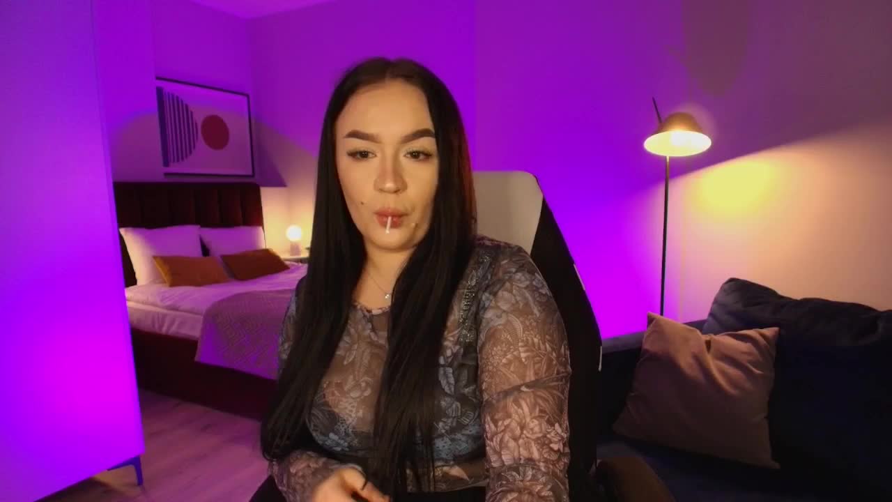 tinafox Adult Chat January 25, 2026