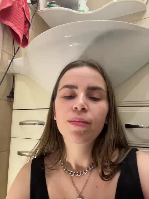 LolaSexxx Adult Chat January 25, 2026