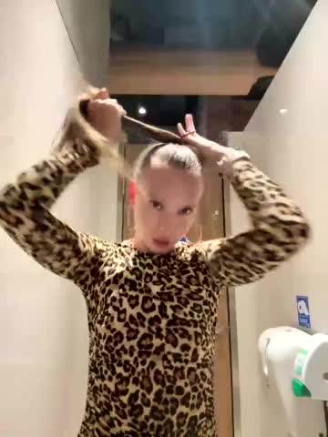 Linnea Adult Chat January 25, 2026