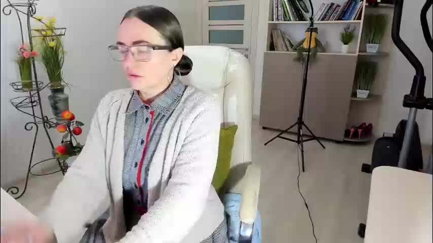 vika7333 Adult Chat January 25, 2026