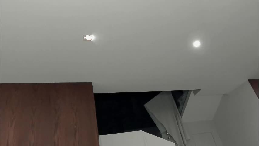 ehotlovea Adult Chat January 25, 2026