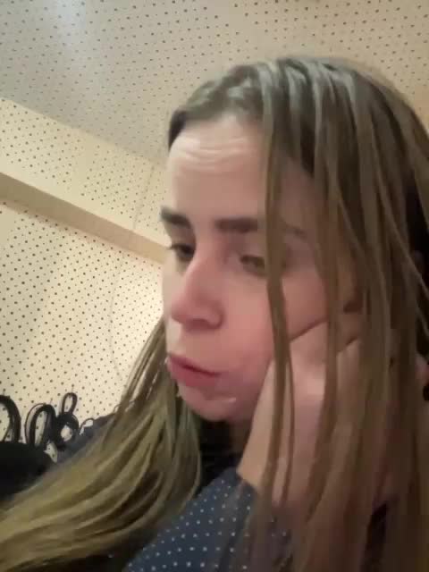 LolaSexxx Adult Chat January 25, 2026