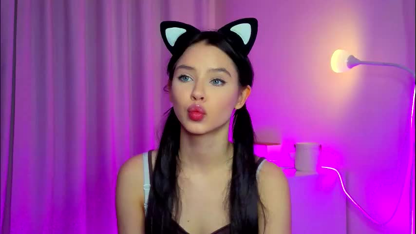 slyshypie Adult Chat January 25, 2026