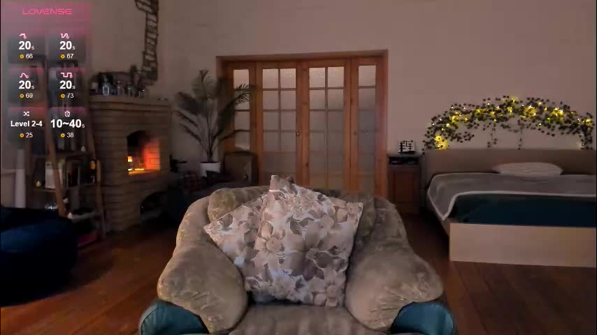 michi_souffl Adult Chat January 25, 2026