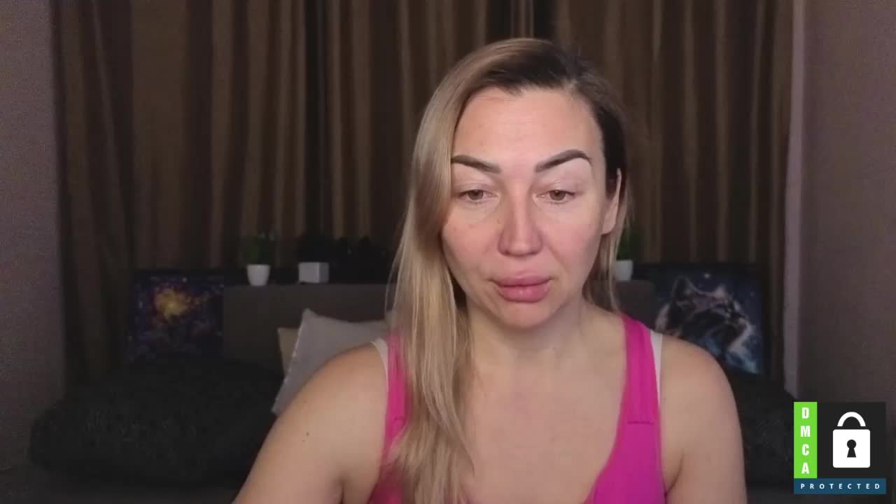 Jullyblondkiss Adult Chat January 26, 2026