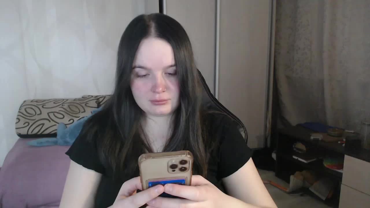 Lizzi-Peach Adult Chat January 26, 2026