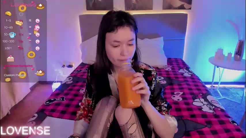 _emily__strike_ Adult Chat January 26, 2026