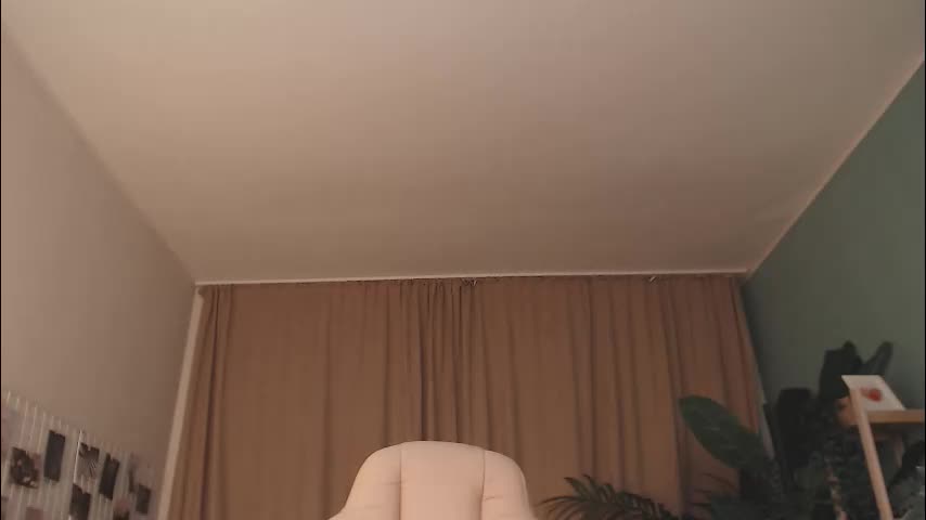 halle_berrry Adult Chat January 26, 2026